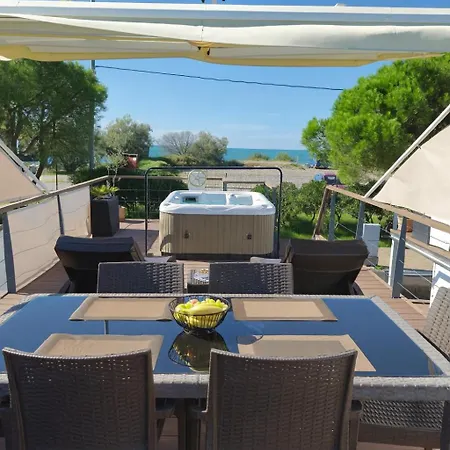 Luxury Floating Sea House Star Line - With Jacuzzi - Marina 보트호텔 포르토로즈