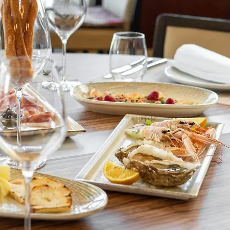 Luxury Floating Sea House Star Line - With Jacuzzi - Marina Portorož