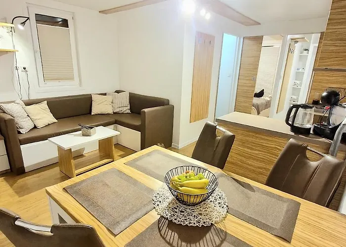 Båthotell Luxury Floating Sea House Star Line - With Jacuzzi - Marina Portorož